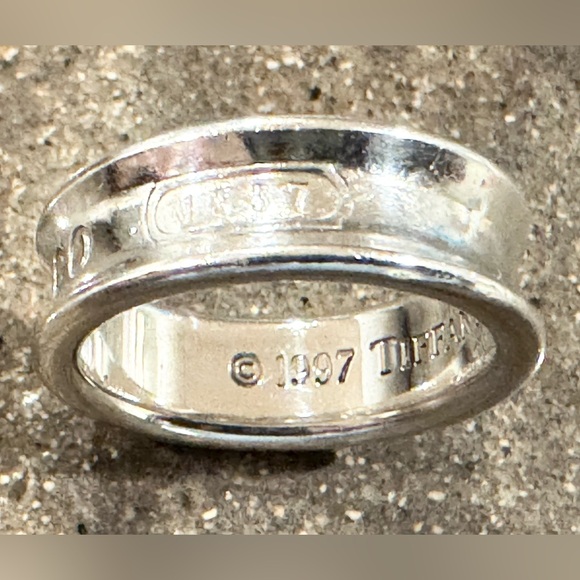 Tiffany & Co 1837 ring size 7 - Picture 3 of 8